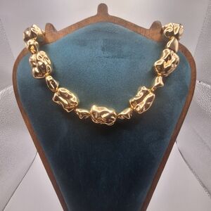 Daisy Fuentes Gold Tone Necklace – Vendor Sample / Boutique Style